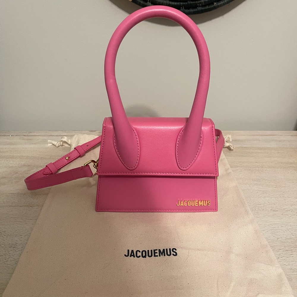 Jacquemus Le Chiquito Moyen in Pink